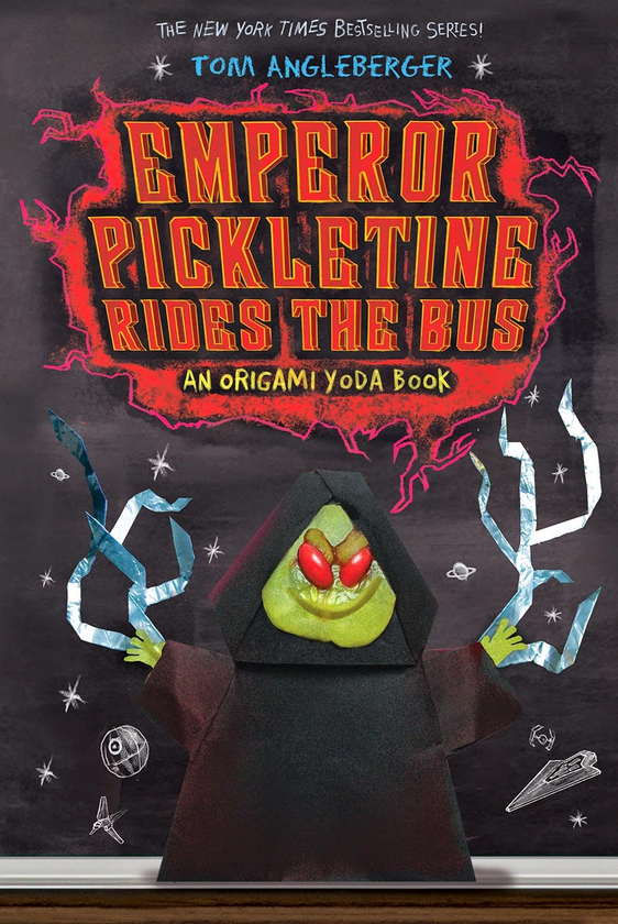 Бумажная книга «Emporer Pickletine Rides the Bus. Origami Yoda», автор Том Энглбергер - фото №1