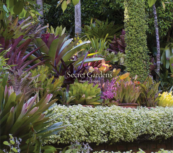 Бумажная книга «Secret Gardens», автор Ален Ле Токин - фото №1