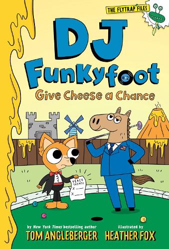 Бумажная книга «DJ Funkyfoot: Give Cheese a Chance (DJ Funkyfoot #2)», автор Том Англебергер - фото №1