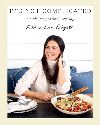 Паперова книга «It's Not Complicated: Simple Recipes for Every Day», автор Кеті Лі - фото №1