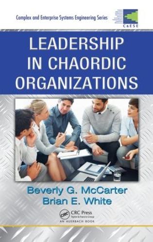 Паперова книга «Leadership in Chaordic Organizations», авторів Беверлі Г. МакКартер, Брайан Е. Вайт - фото №1