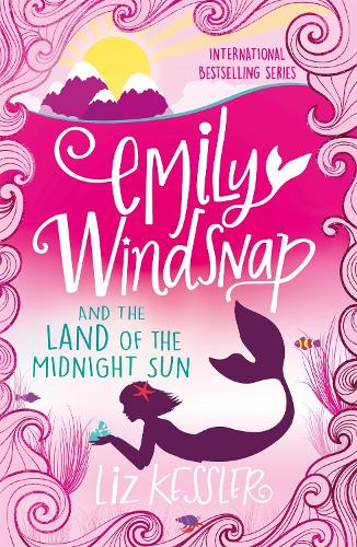Бумажная книга «Emily Windsnap and the Land of the Midnight Sun: Book 5», автор Лиз Кесслер - фото №1