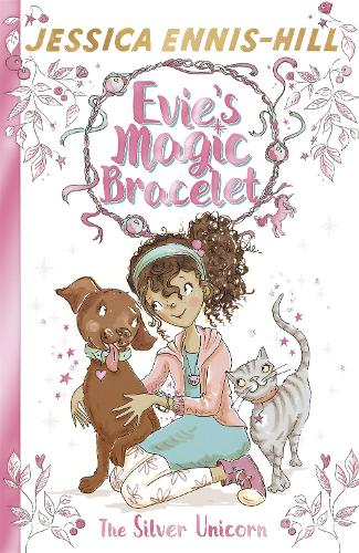 Бумажная книга «Evie's Magic Bracelet: The Silver Unicorn: Book 1», авторов Элен Калдекотт, Джессика Эннис-Хилл - фото №1