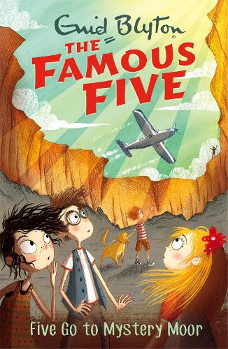 Бумажная книга «Famous Five: Five Go To Mystery Moor: Book 13», автор Энид Блайтон - фото №1