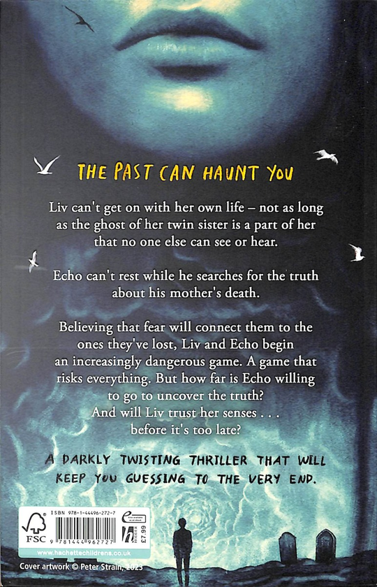 Бумажная книга «Scare Me», автор Тери Терри - фото №1