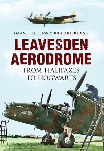 Паперова книга «Leavesden Aerodrome: From Halifaxes to Hogwarts», авторів Грант Пірелес, Річард Райдінг - фото №1