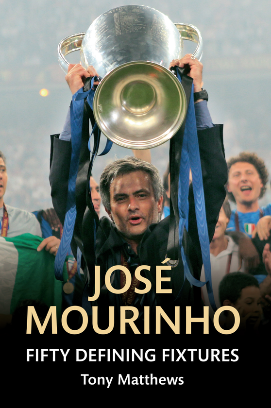 Бумажная книга «Jose Mourinho Fifty Defining Fixtures» - фото №1