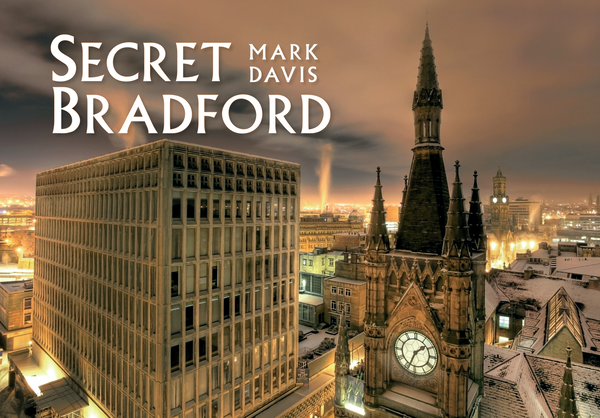 Бумажная книга «Secret Bradford» - фото №1