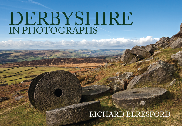 Бумажная книга «Derbyshire in Photographs» - фото №1