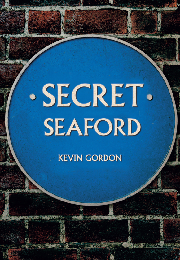 Паперова книга «Secret Seaford» - фото №1