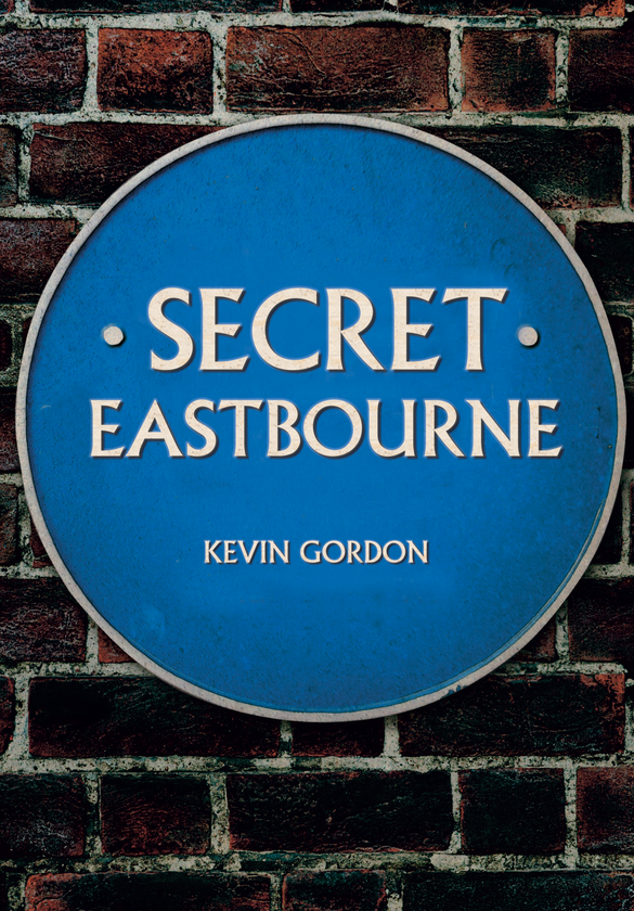 Бумажная книга «Secret Eastbourne» - фото №1