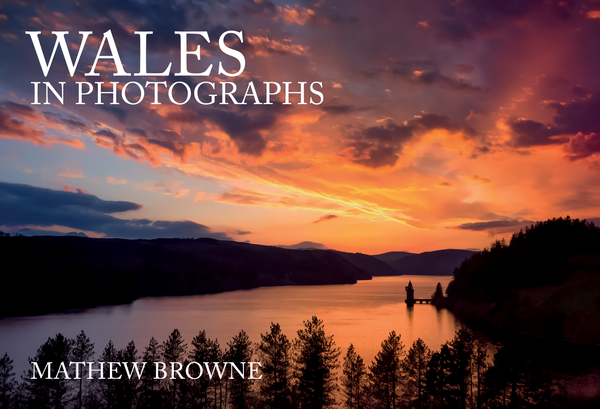 Паперова книга «Wales in Photographs» - фото №1