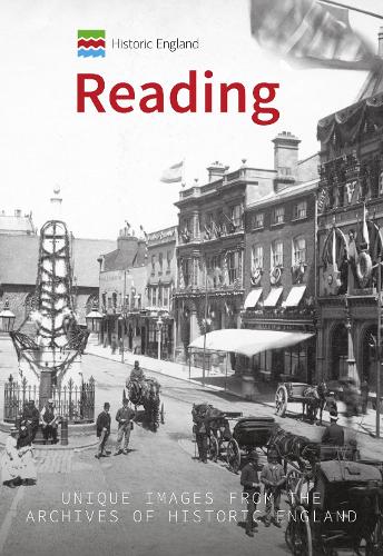 Бумажная книга «Historic England: Reading: Unique Images from the Archives of Historic England» - фото №1