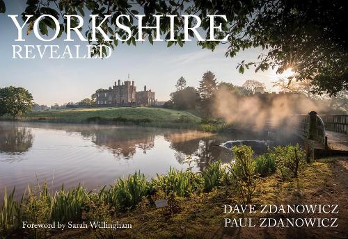 Паперова книга «Yorkshire Revealed», авторів Дейв Зданович, Пол Зданович - фото №1