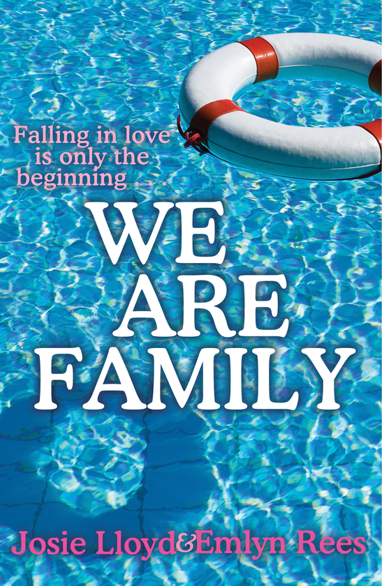 Бумажная книга «We Are Family», авторов Эмлин Рис, Джози Ллойд - фото №1