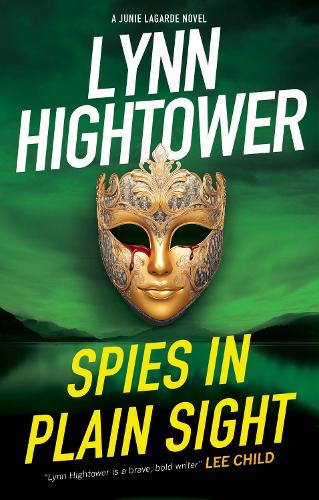 Бумажная книга «Spies in Plain Sight», автор Линн Хайтауэр - фото №1
