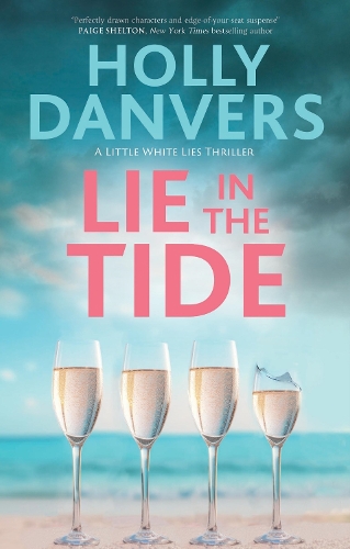 Бумажная книга «Lie in the Tide», автор Холли Дэнверс - фото №1