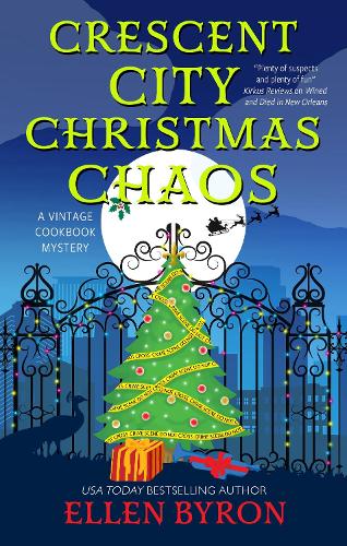 Паперова книга «Crescent City Christmas Chaos», автор Еллен Байрон - фото №1