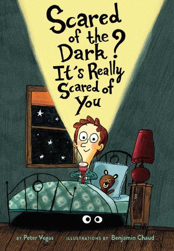 Бумажная книга «Scared of the Dark? It's Really Scared of You», автор Питер Вегас - фото №1