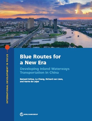 Паперова книга «Blue routes fora new era: developing inland waterways transportation in China», автор Бернар Арітуа - фото №1