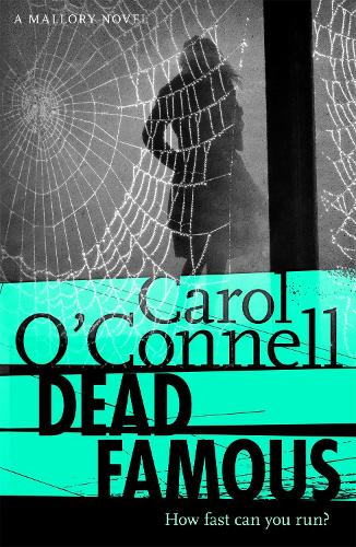 Бумажная книга «Dead Famous», автор Кэрол О'Коннелл - фото №1