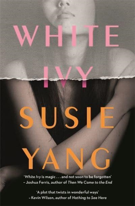 Бумажная книга «White Ivy», автор Сьюзи Янг - фото №1