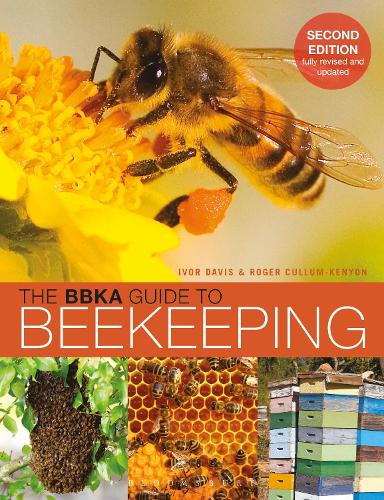 Бумажная книга «The BBKA Guide to Beekeeping, Second Edition», авторов Ивор Дэвис, Роджер Каллум-Кеньон - фото №1