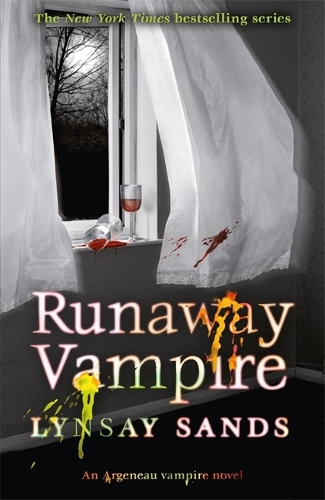 Паперова книга «Runaway Vampire: Book Twenty-Three», автор Лінсі Сендс - фото №1