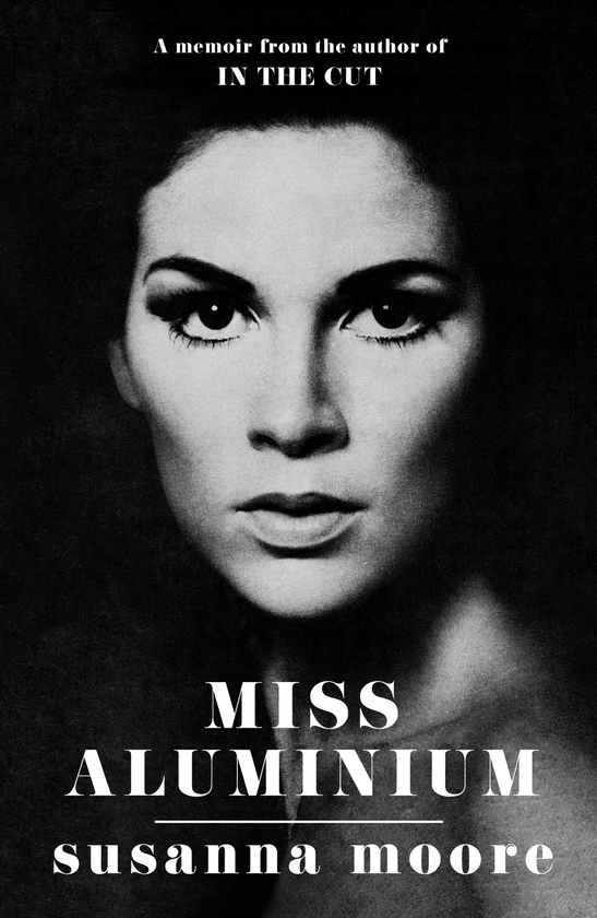 Бумажная книга «Miss Aluminium», автор Сюзанна Мур - фото №1