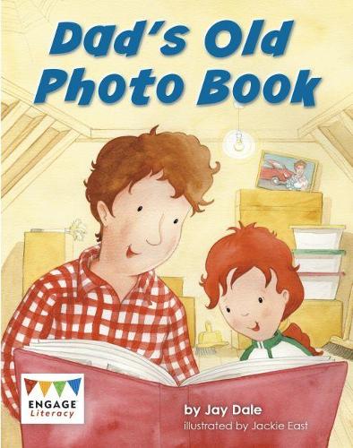 Паперова книга «Dad's Old Photo Book», автор Джей Дейл - фото №1