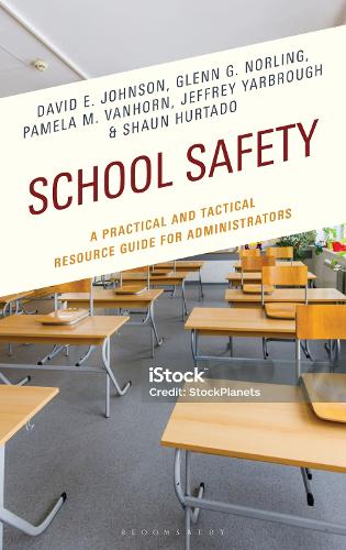 Паперова книга «School Safety: A Practical and Tactical Resource Guide for Administrators», автор Девід Е. Джонсон - фото №1