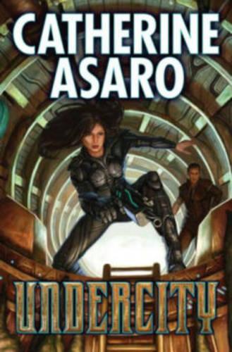 Бумажная книга «Undercity», авторов Брайан Хольгин, Дэвид Хайн, Тодд Макфарлейн - фото №1