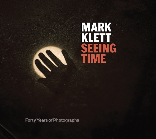 Бумажная книга «Seeing Time: Forty Years of Photographs», авторов Энн Уилкс Такер, Кит Э. Дэвис, Марк Клетт, Ребекка А. Сенф - фото №1
