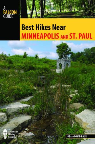 Паперова книга «Best Hikes Near Minneapolis and Saint Paul», авторів Девід Баур, Джо Баур - фото №1