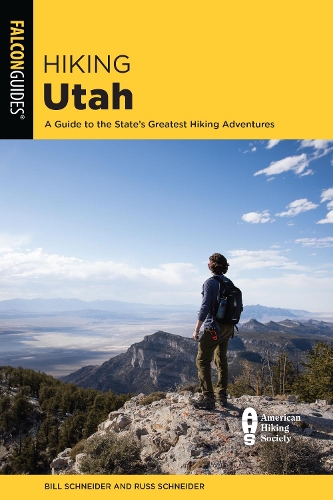 Бумажная книга «Hiking Utah: A Guide to Utah's Greatest Hiking Adventures», авторов Билл Шнайдер, Расс Шнайдер - фото №1