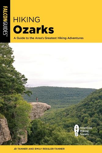 Паперова книга «Hiking Ozarks», авторів Емілі Ресслер-Таннер, Джей Ді Таннер - фото №1