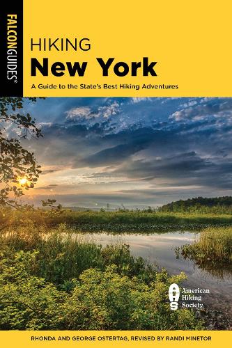 Бумажная книга «Hiking New York: A Guide to the State's Best Hiking Adventures», автор Рэнди Минетор - фото №1