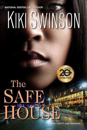Паперова книга «The Safe House», автор Кікі Свінсон - фото №1