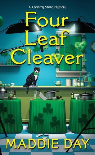 Паперова книга «Four Leaf Cleaver», автор Медді Дей - фото №1