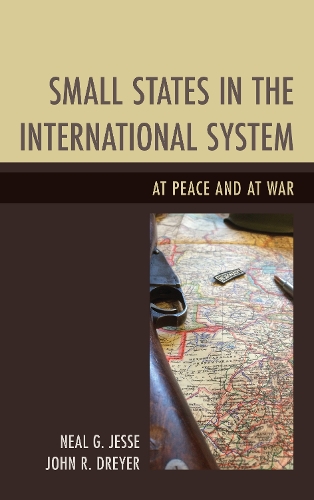 Бумажная книга «Small States in the International System: At Peace and at War», авторов Джон Р. Дрейер, Нил Г. Джесси - фото №1
