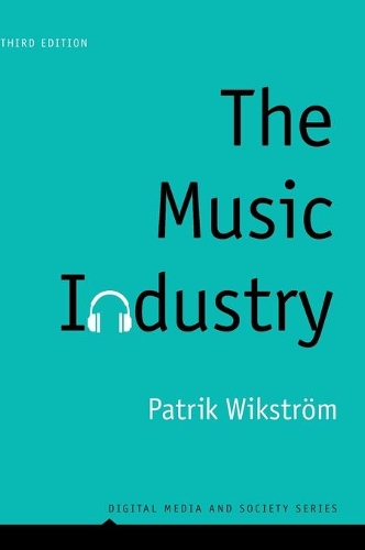Бумажная книга «The Music Industry: Music in the Cloud», автор Патрик Викстром - фото №1