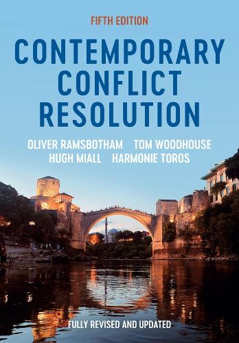 Паперова книга «Contemporary Conflict Resolution», авторів Гармоні Торос, Г'ю Мілл, Олівер Рамсботем, Том Вудхаус - фото №1