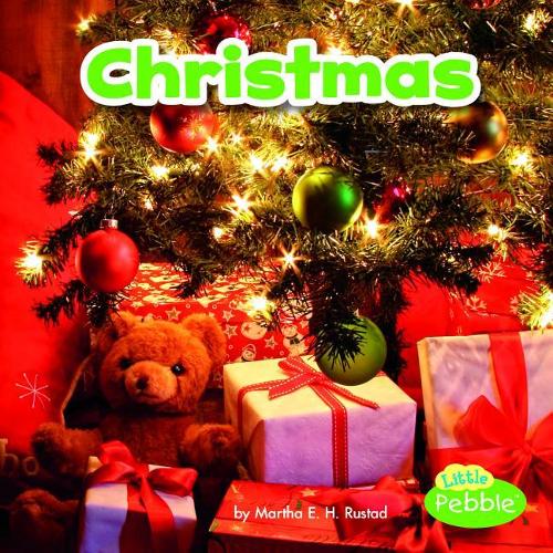 Паперова книга «Christmas (Holidays Around the World)», автор Ліза Дж. Амстуц - фото №1