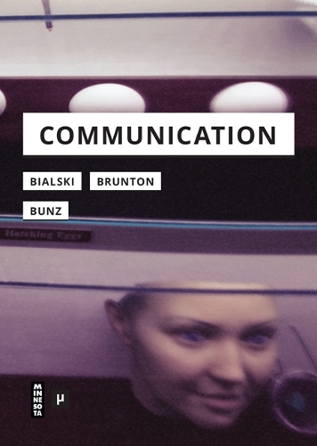 Бумажная книга «Communication», авторов Финн Брантон, Мерседес Бунц, Пола Бяльски - фото №1