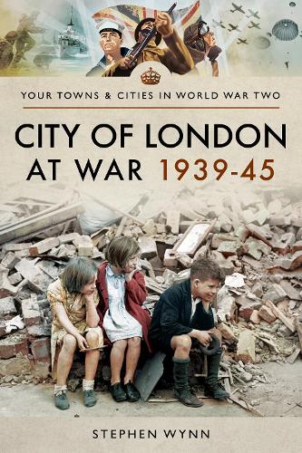 Бумажная книга «City of London at War 1939-45», автор Стивен Уинн - фото №1
