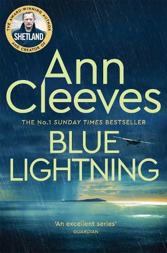 Паперова книга «Blue Lightning», автор Енн Клівз - фото №1