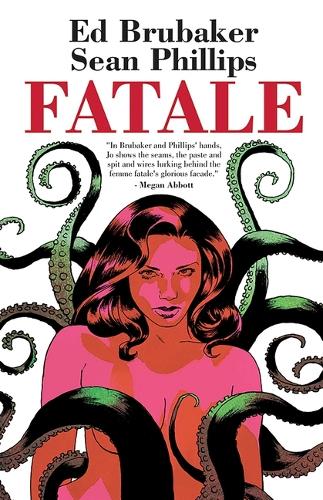 Паперова книга «Fatale Compendium», автор Ед Брюбейкер - фото №1