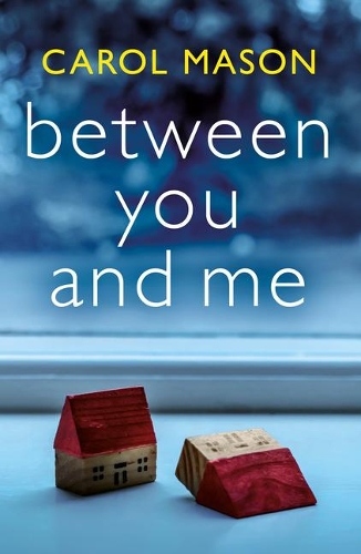 Паперова книга «Between You and Me», автор Керол Мейсон - фото №1