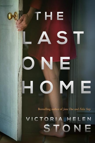 Бумажная книга «The Last One Home», автор Виктория Хелен Стоун - фото №1