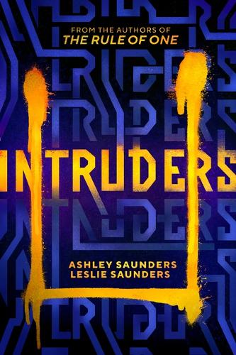 Паперова книга «Intruders», авторів Ешлі Сондерс, Леслі Сондерс - фото №1